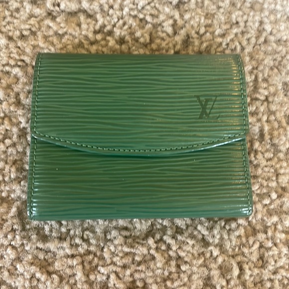 Louis Vuitton Accessories Collectorsborneo Vintage Green Louis